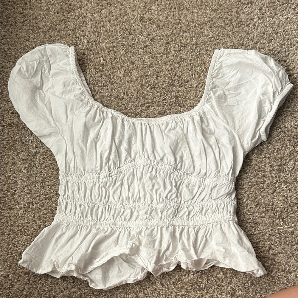 Chic White Ruffled Blouse